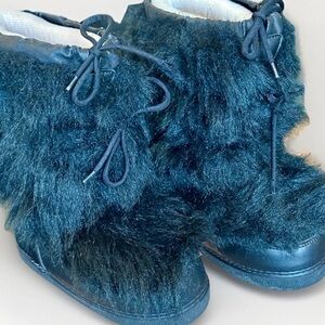 Vintage 90’s MOON BOOTS, MODES, FUR, Black, RETRO, COOL! RARE FIND